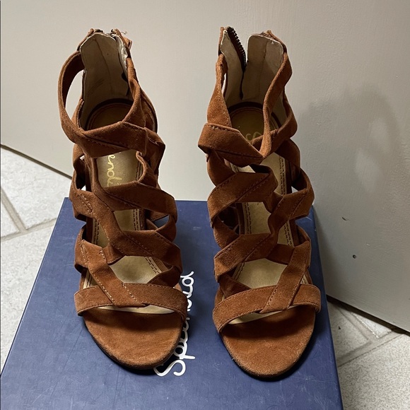 Splendid Brown Strappy Sandals - Women’s Size 5 1/2 - Picture 1 of 6